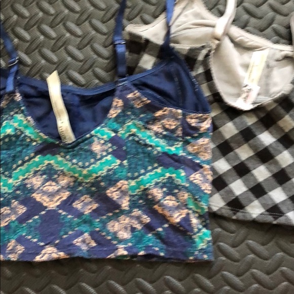 Free people intimately crop top bundle - Picture 2 of 6